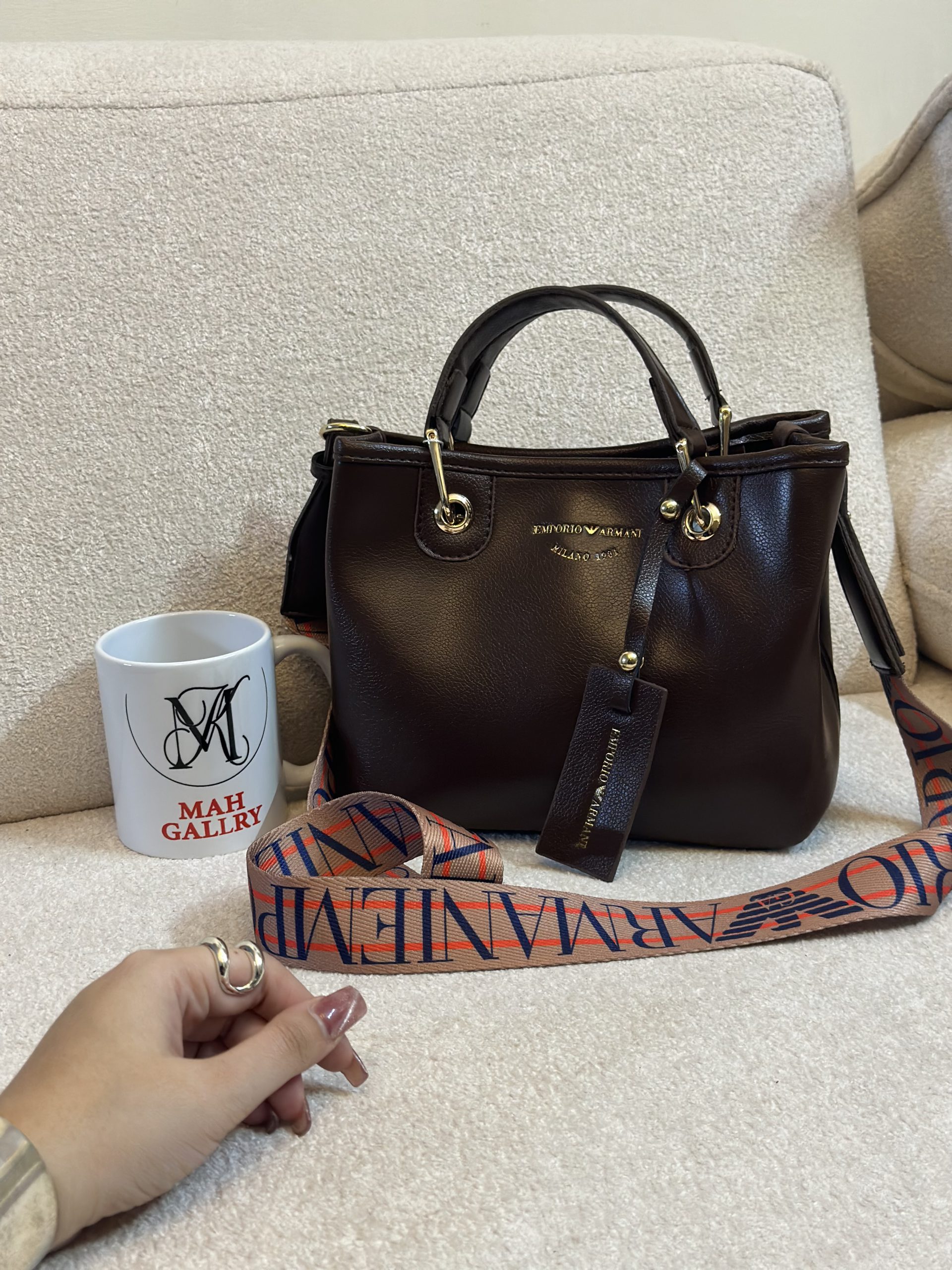 کیف آرمانی